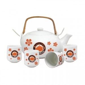 [Teapots & Saucers] Japanese Teapot With Cups